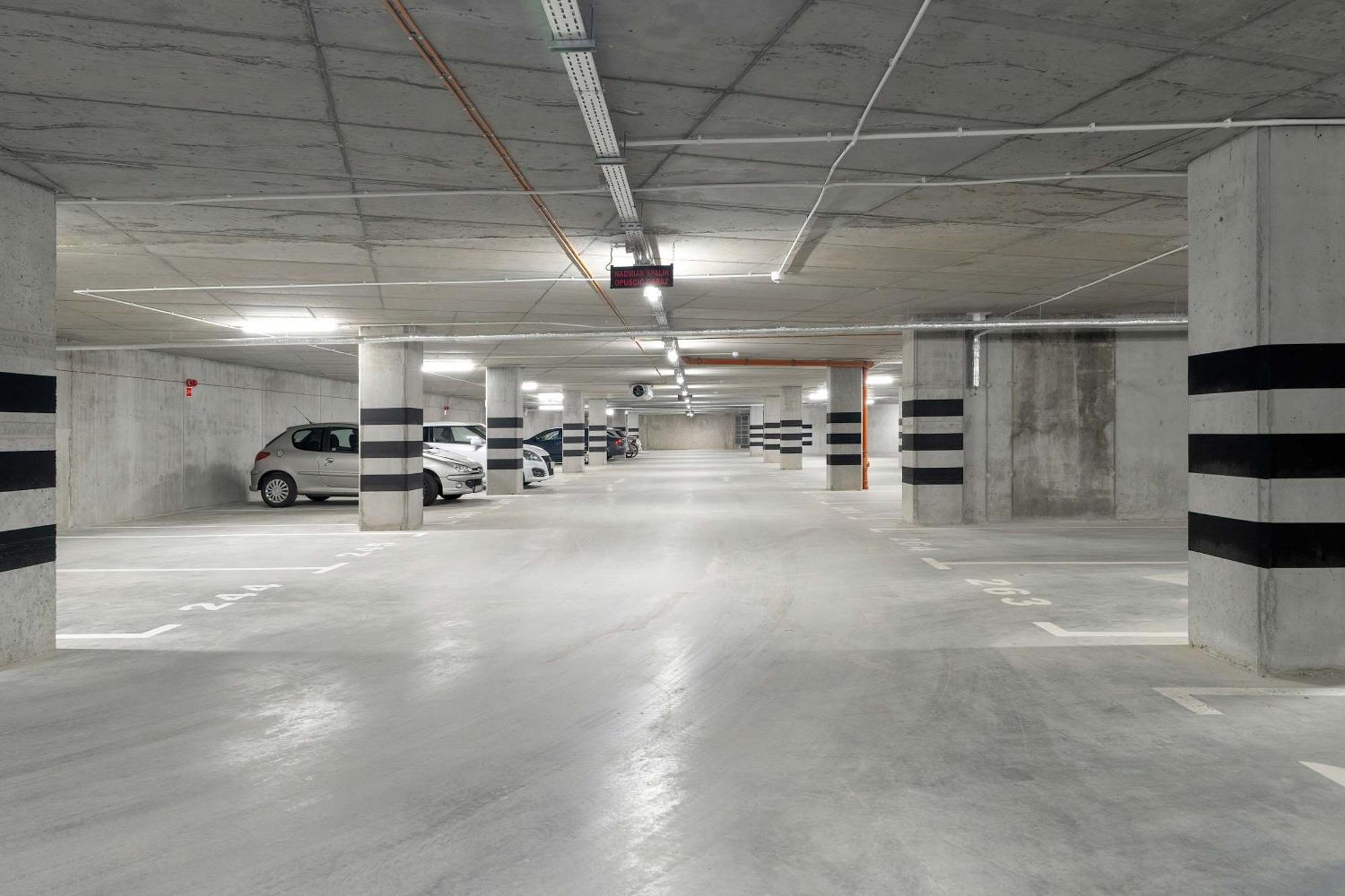 Modern With Ac Near Malta By Renters *